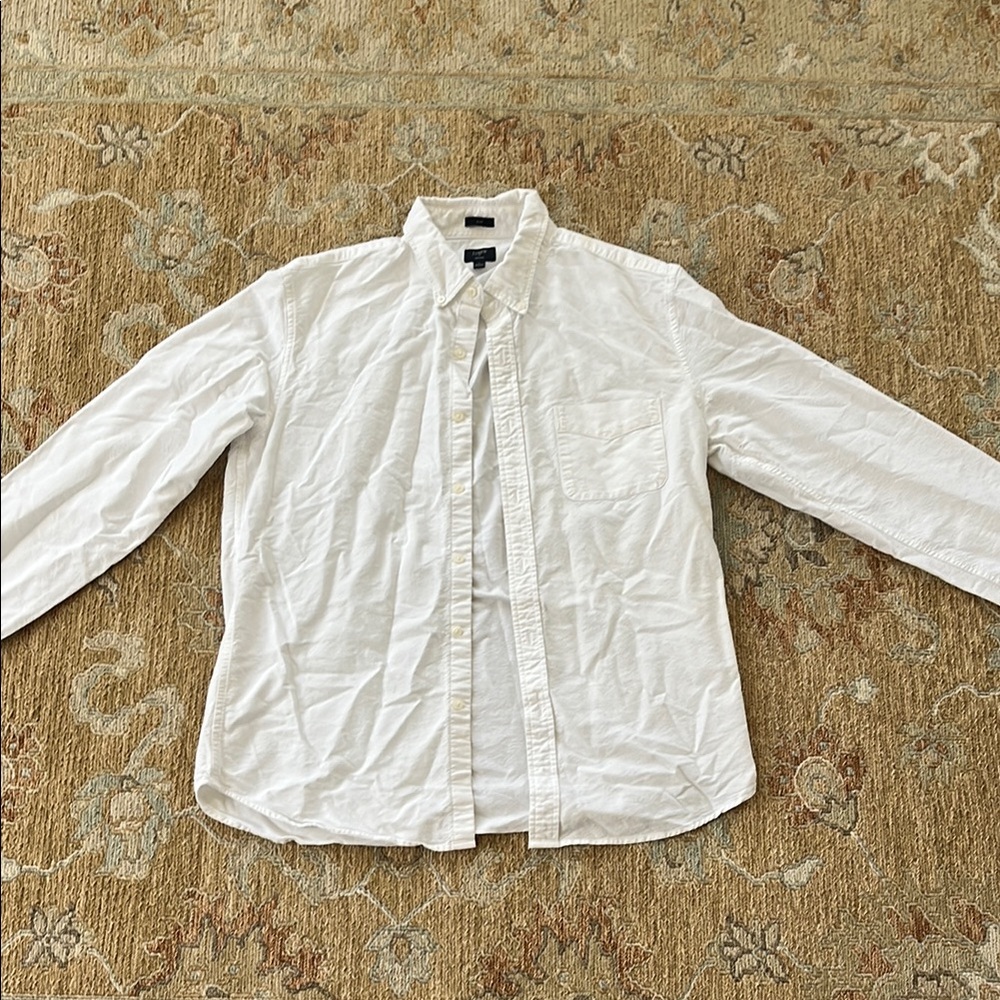Classic White Men's Dress Shirt